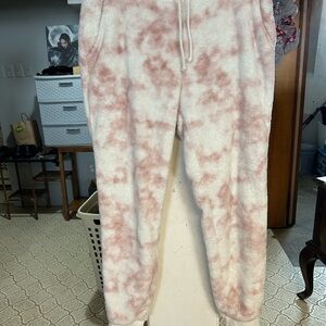Old Navy Cream Fleece-Lined Sweatpants